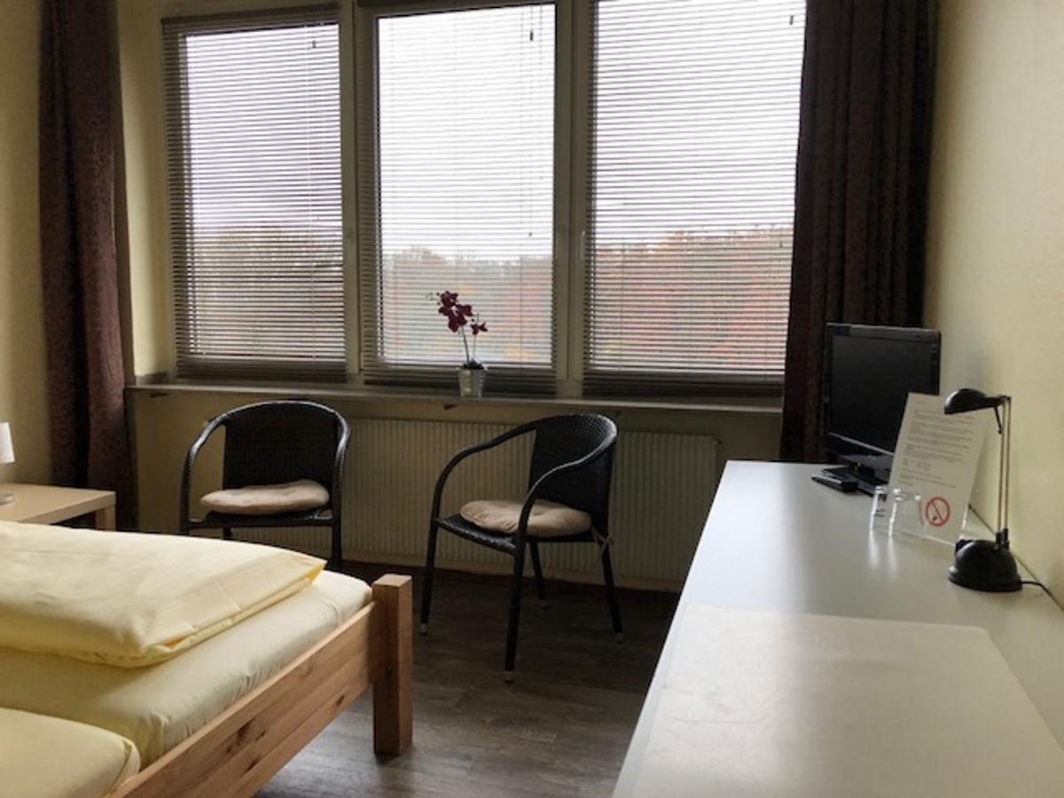 Hotel Am Siebenpfennigsknapp Люнен Экстерьер фото